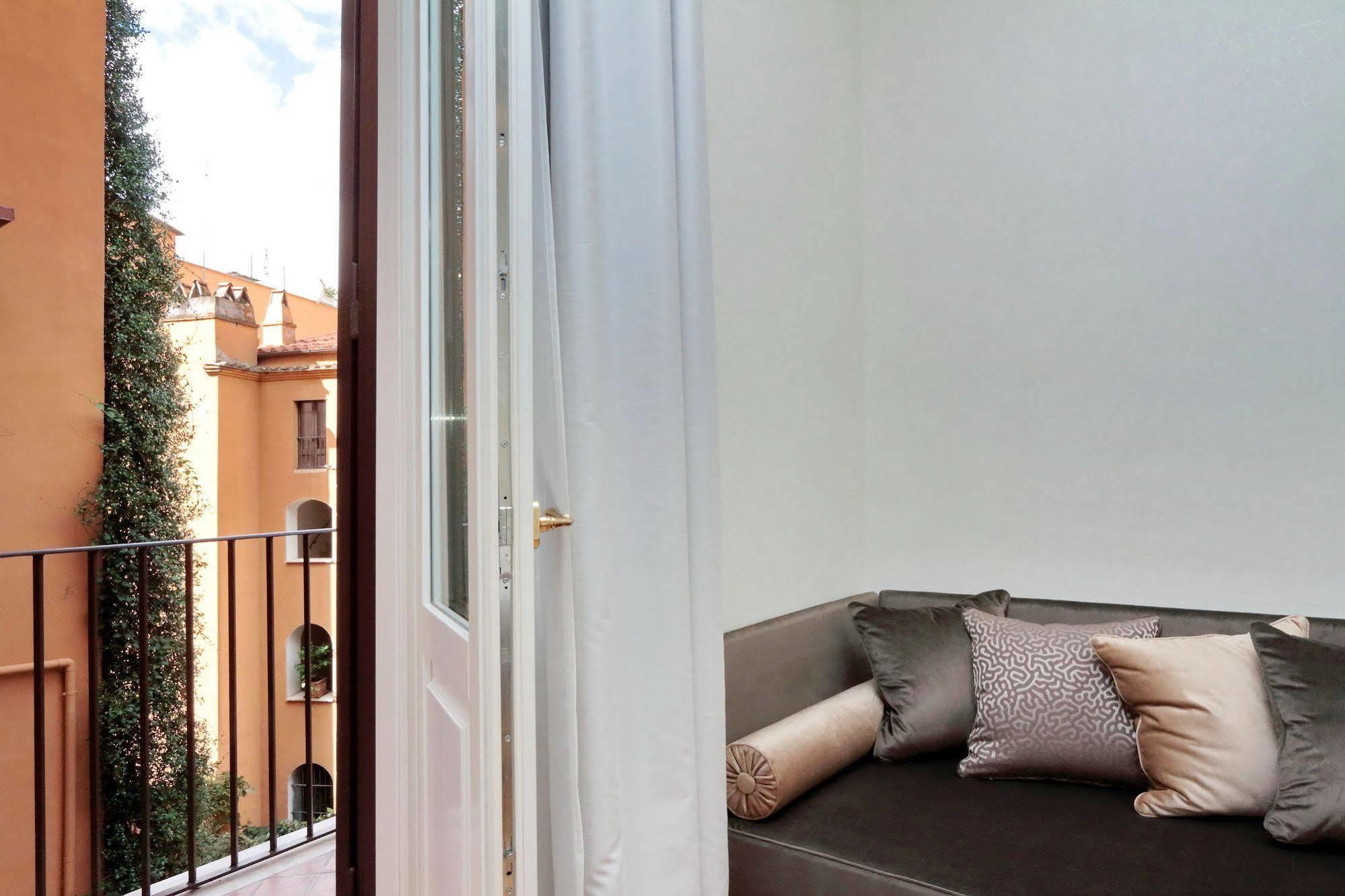 Bq House Colosseum Luxury Rooms Roma Exterior foto